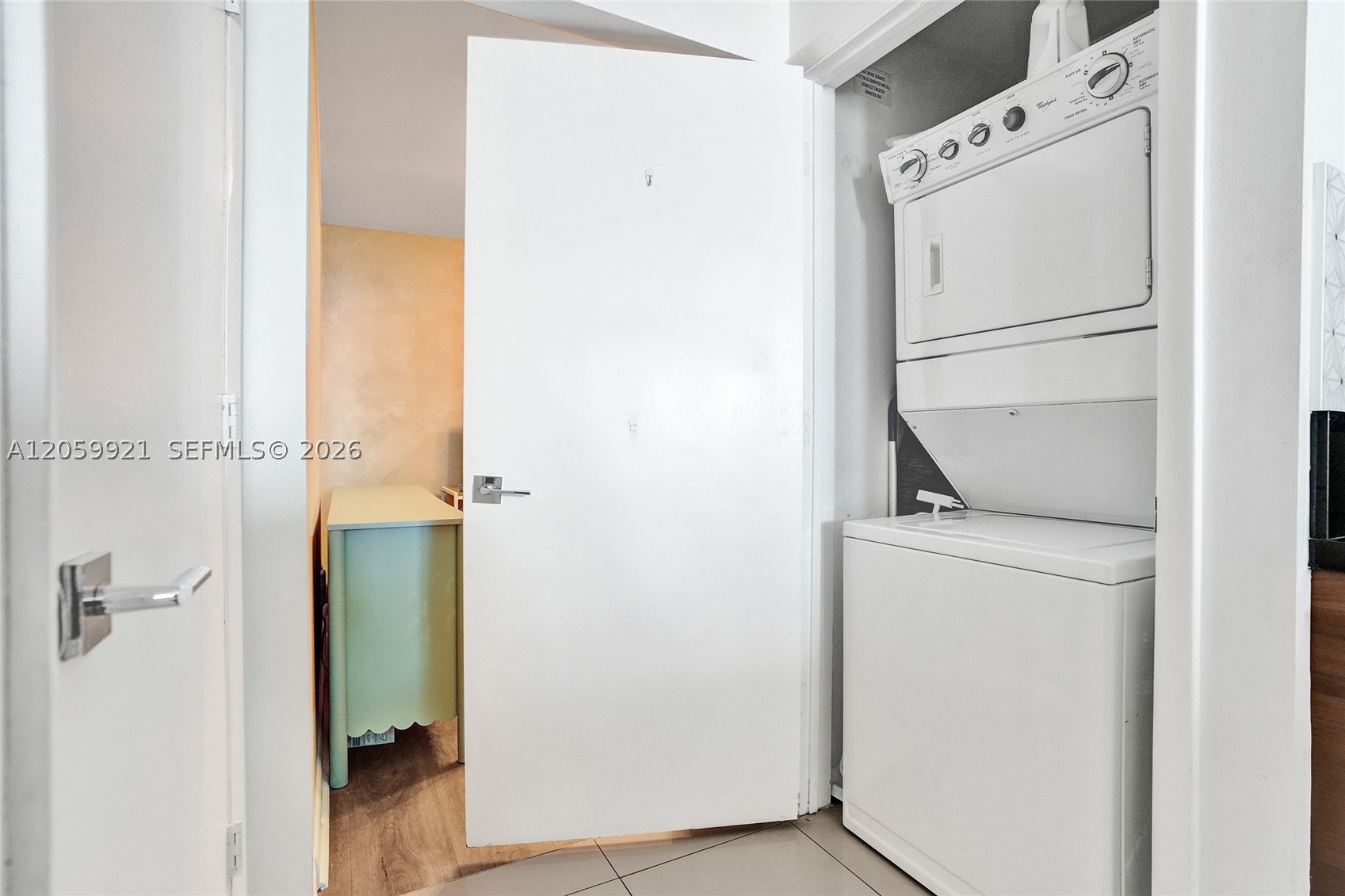 244 Biscayne Blvd #3409, Miami FL 33132