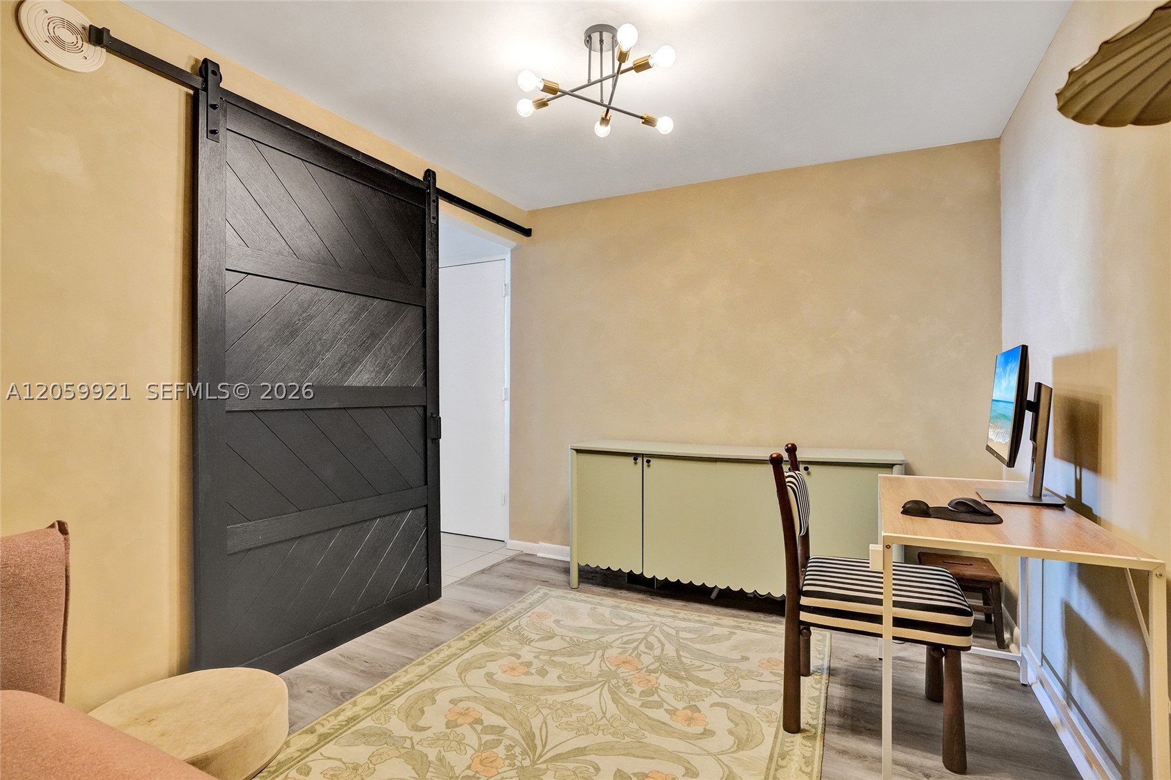 244 Biscayne Blvd #3409, Miami FL 33132