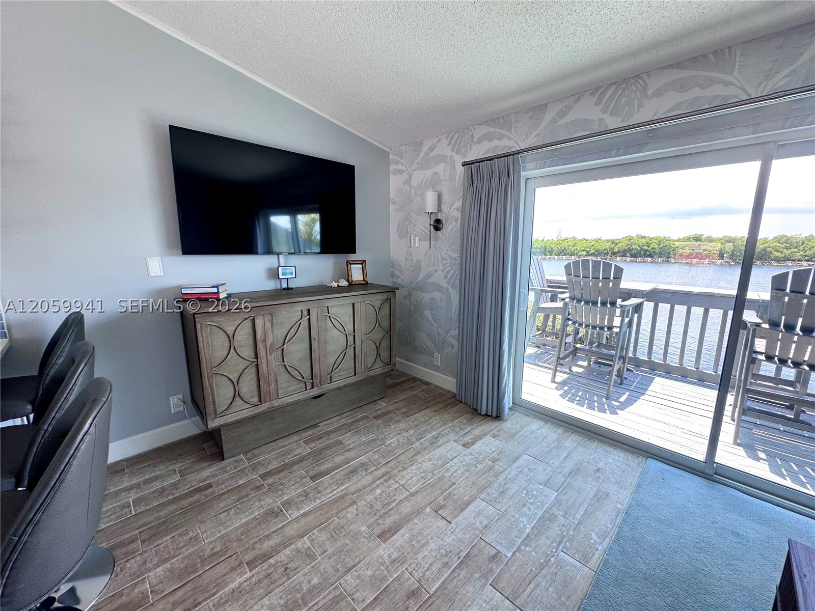 1800 N Ocean Dr #203, Hollywood FL 33019