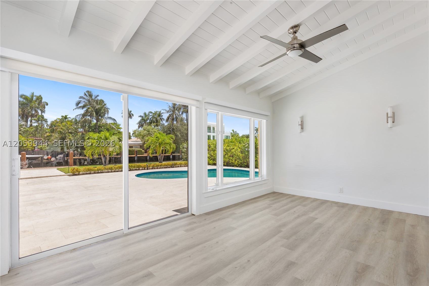 330 Coconut Isle Dr, Fort Lauderdale FL 33301