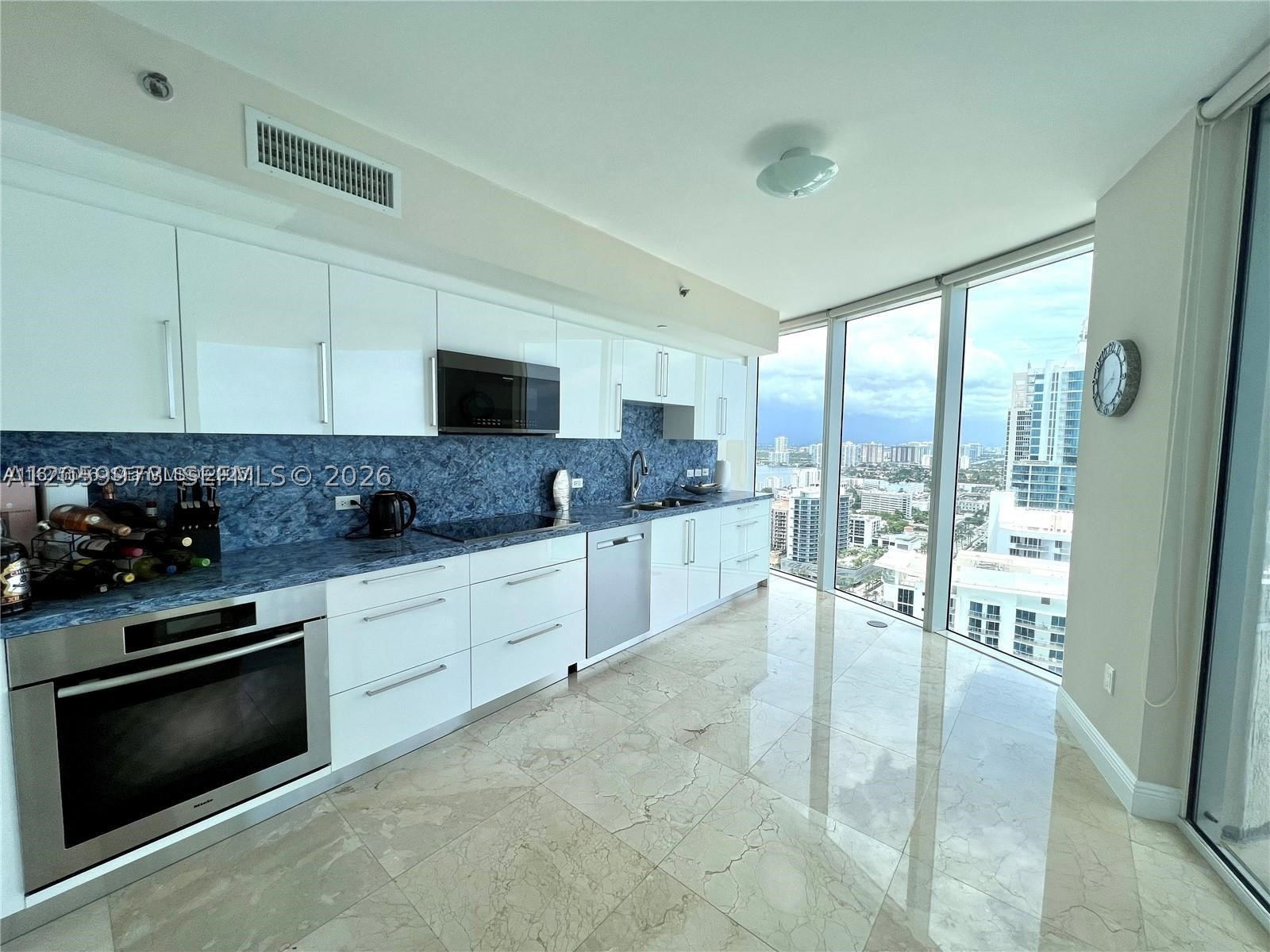 17201 Collins Ave #3501, Sunny Isles Beach FL 33160