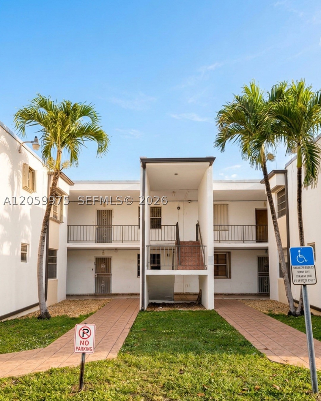 8990 SW 24th St #19, Miami FL 33165