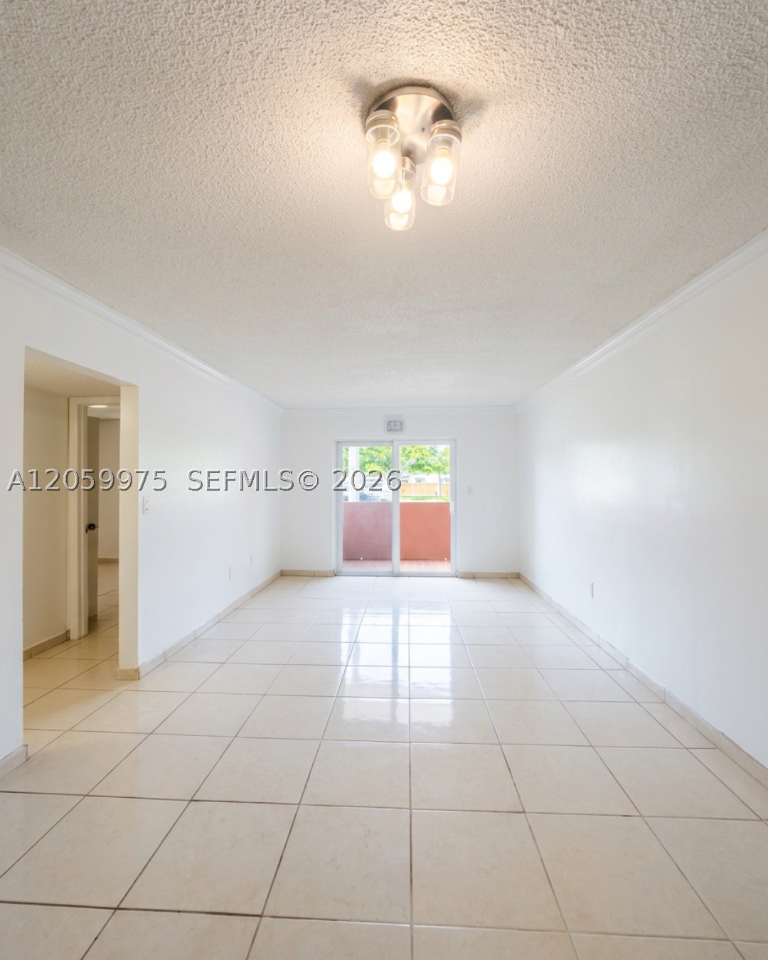 8990 SW 24th St #19, Miami FL 33165