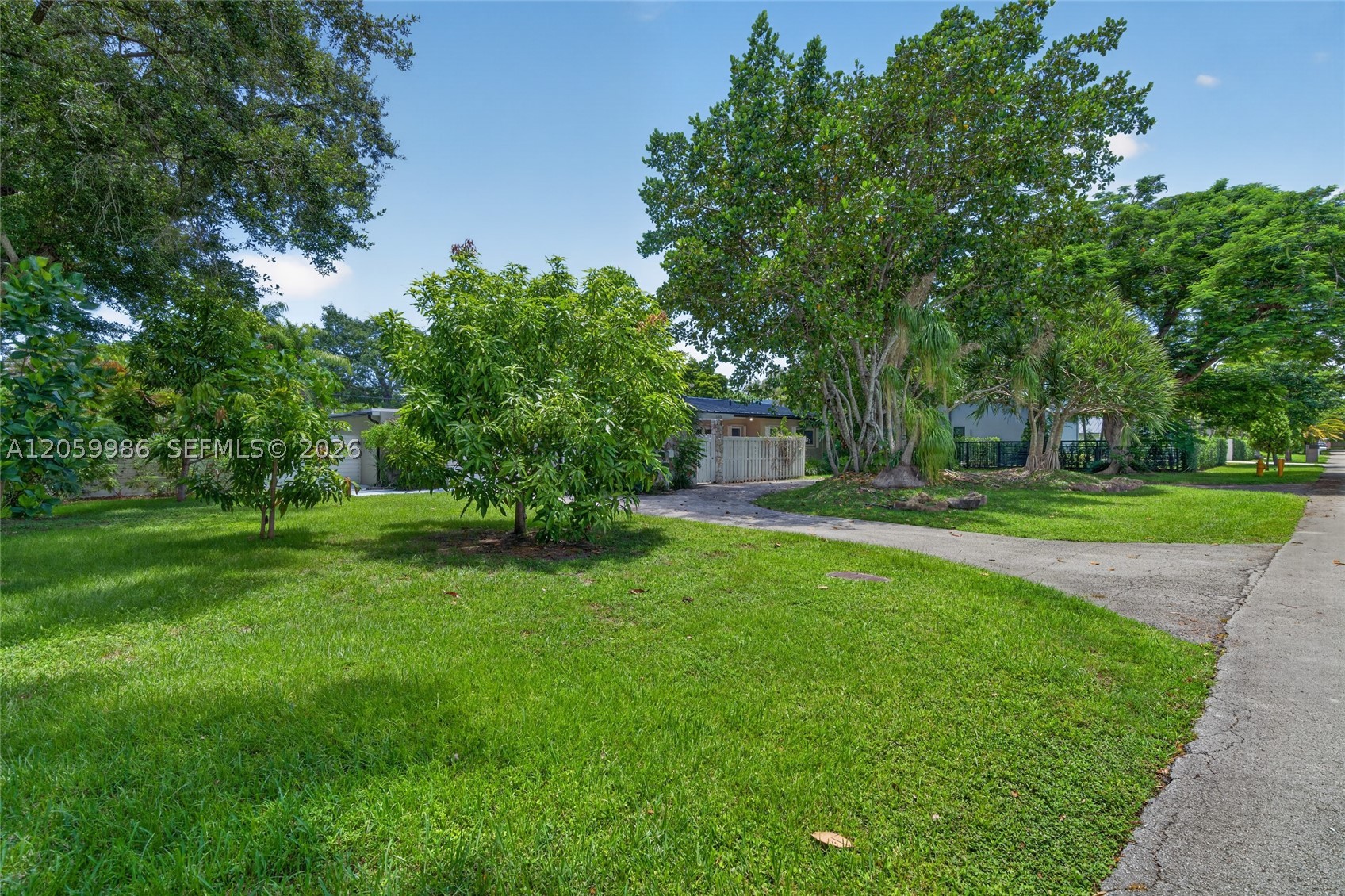 12935 SW 81st Ave #n/a, Pinecrest FL 33156
