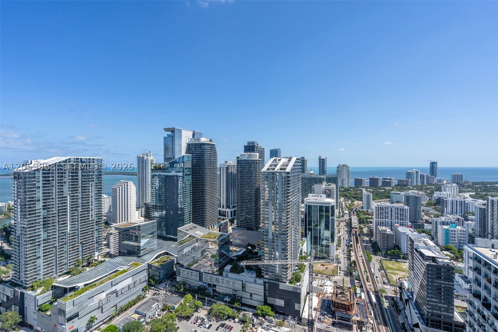 92 SW 3rd St #5204, Miami FL 33130