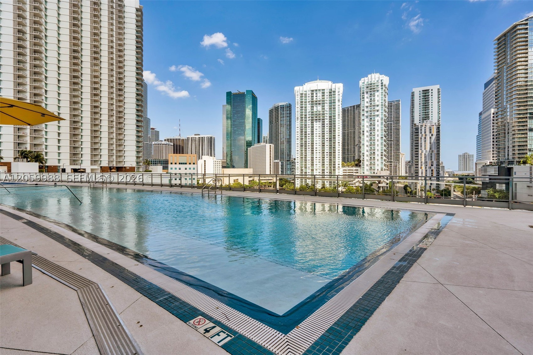 92 SW 3rd St #5204, Miami FL 33130