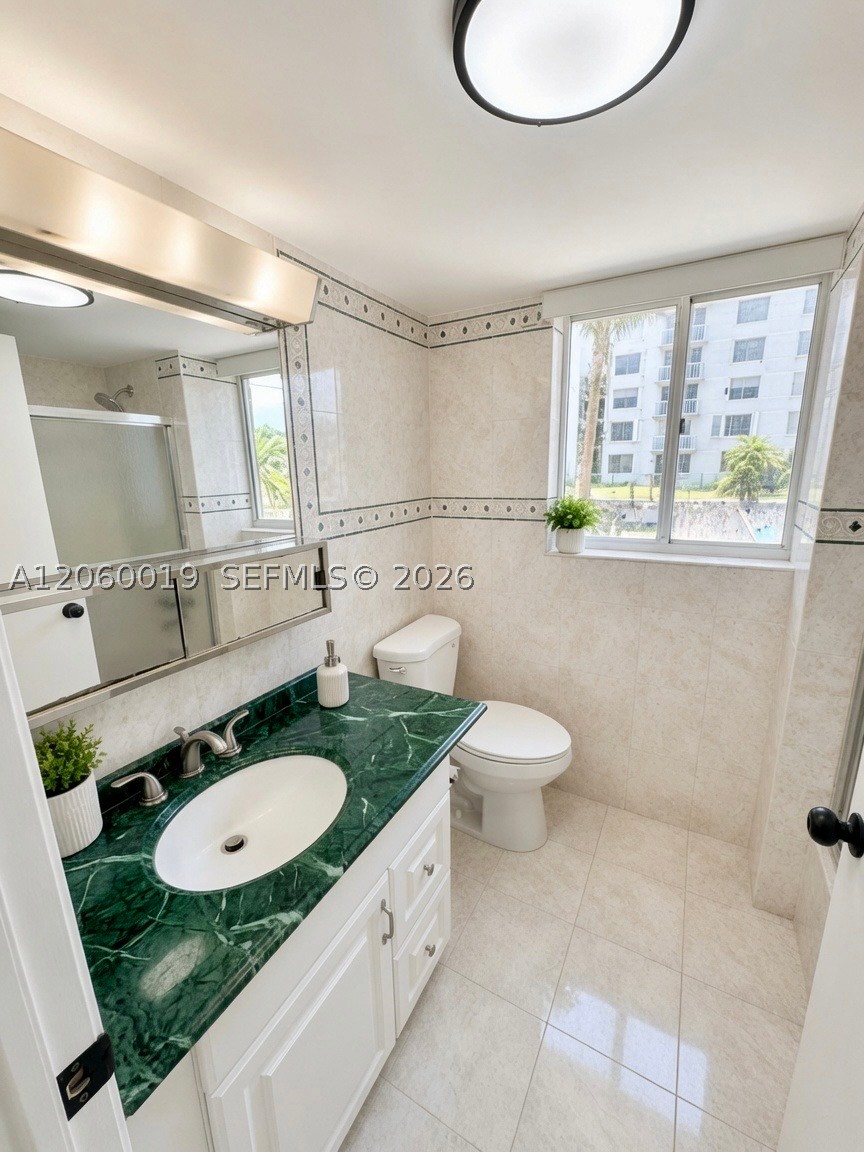 1700 NW N River Dr #106, Miami FL 33125