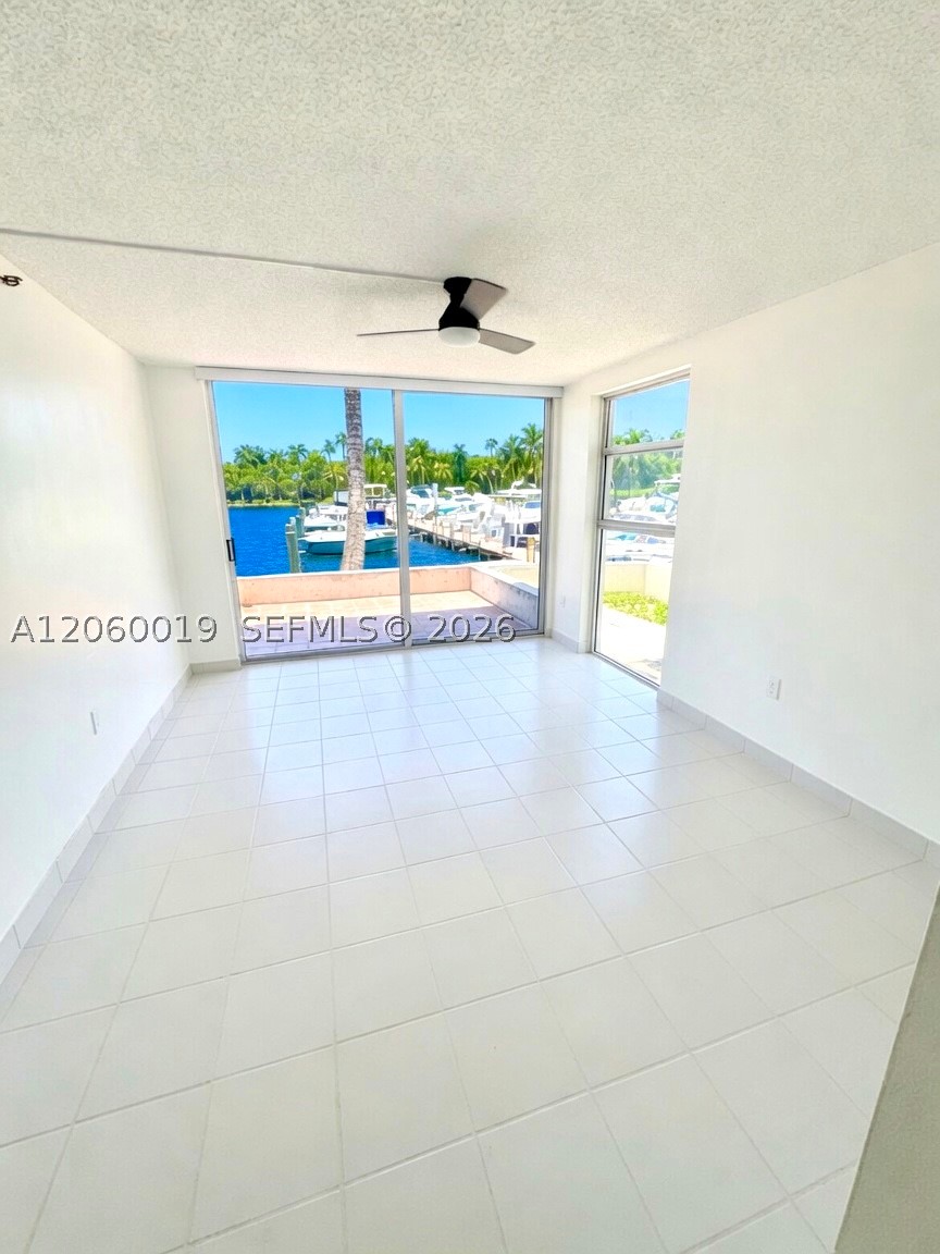 1700 NW N River Dr #106, Miami FL 33125