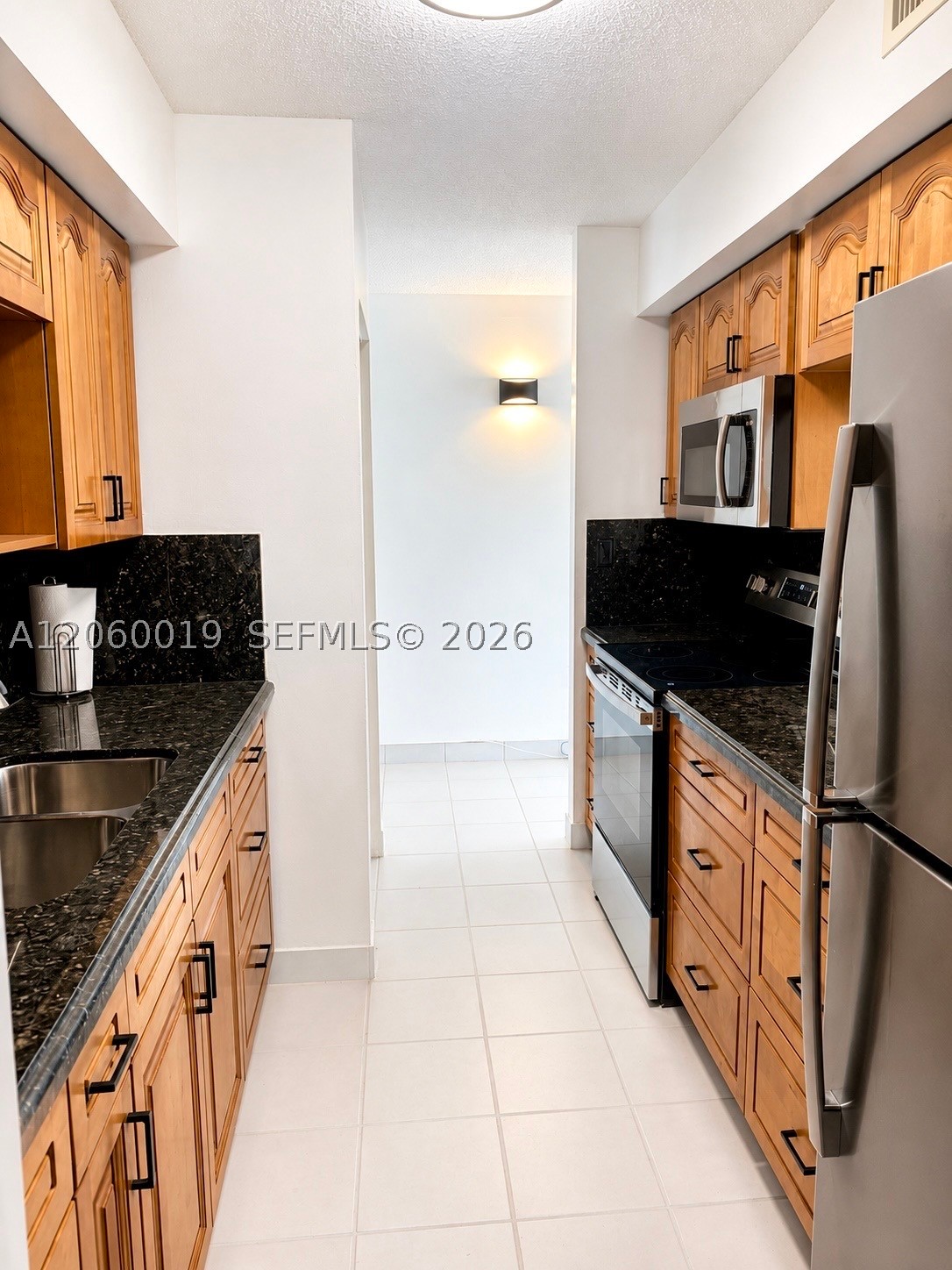 1700 NW N River Dr #106, Miami FL 33125