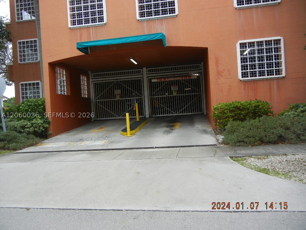 215 SW 42nd Ave #1007, Miami FL 33134