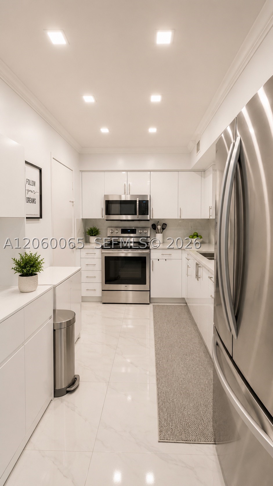 2501 S Ocean Dr #610, Hollywood FL 33019