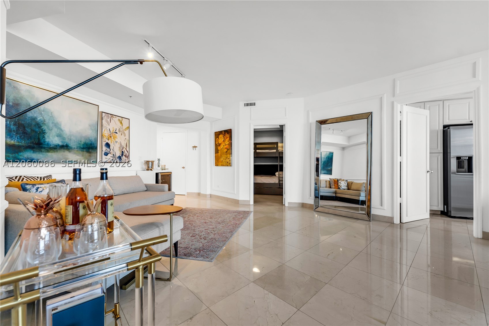 848 Brickell Key Dr #1102, Miami FL 33131