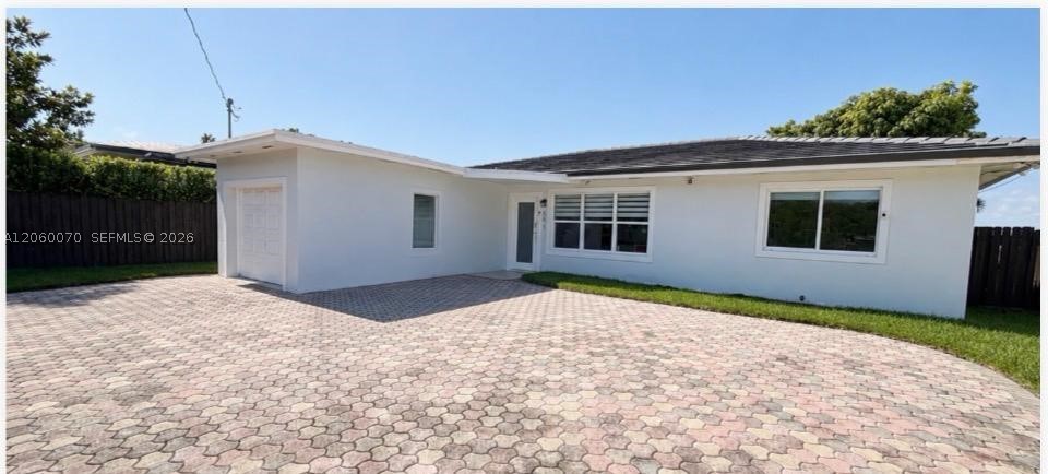 455 S Shore Dr, Miami Beach FL 33141