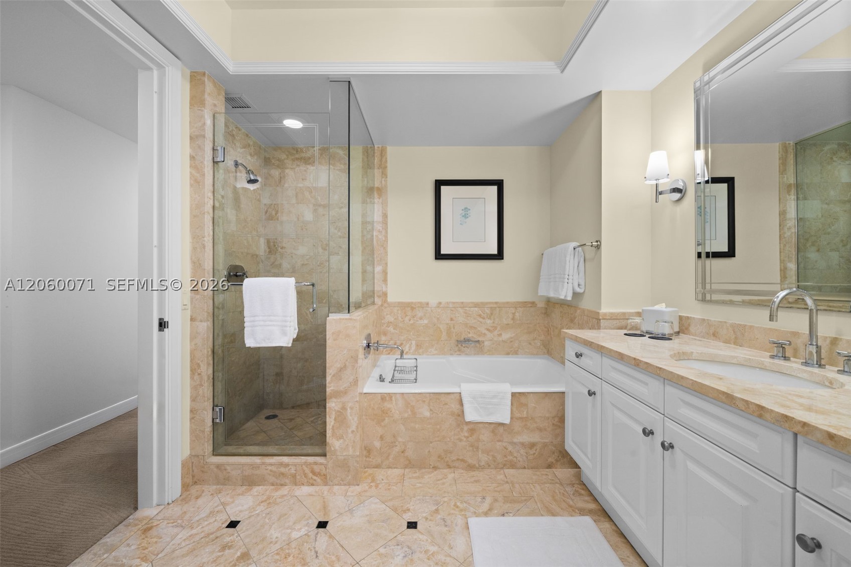1435 Brickell Ave #3212, Miami FL 33131