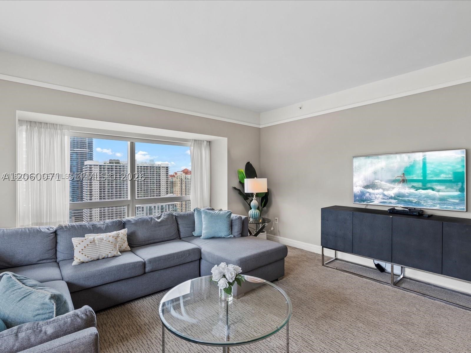 1435 Brickell Ave #3212, Miami FL 33131