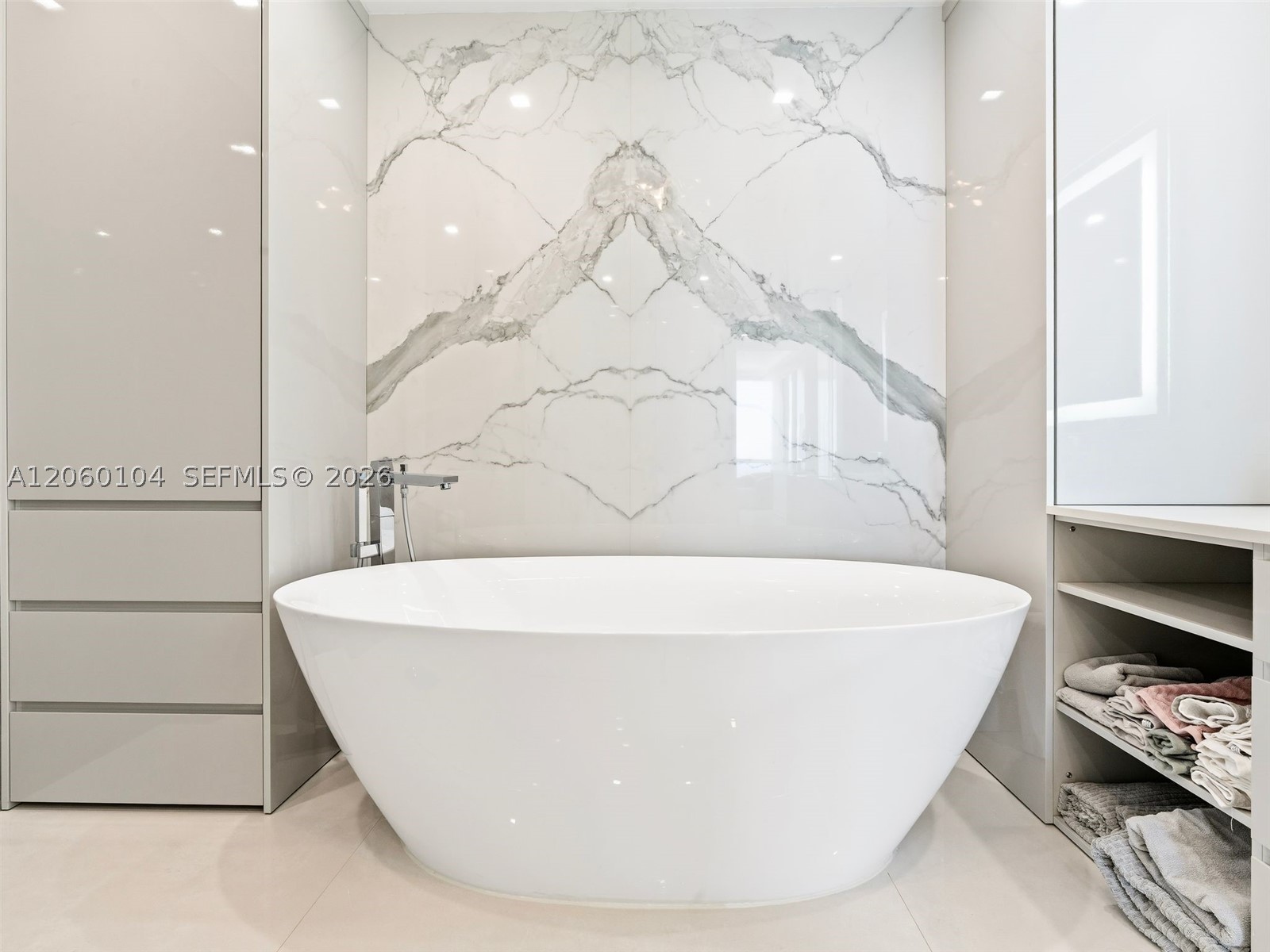 18201 Collins Ave #4106, Sunny Isles Beach FL 33160