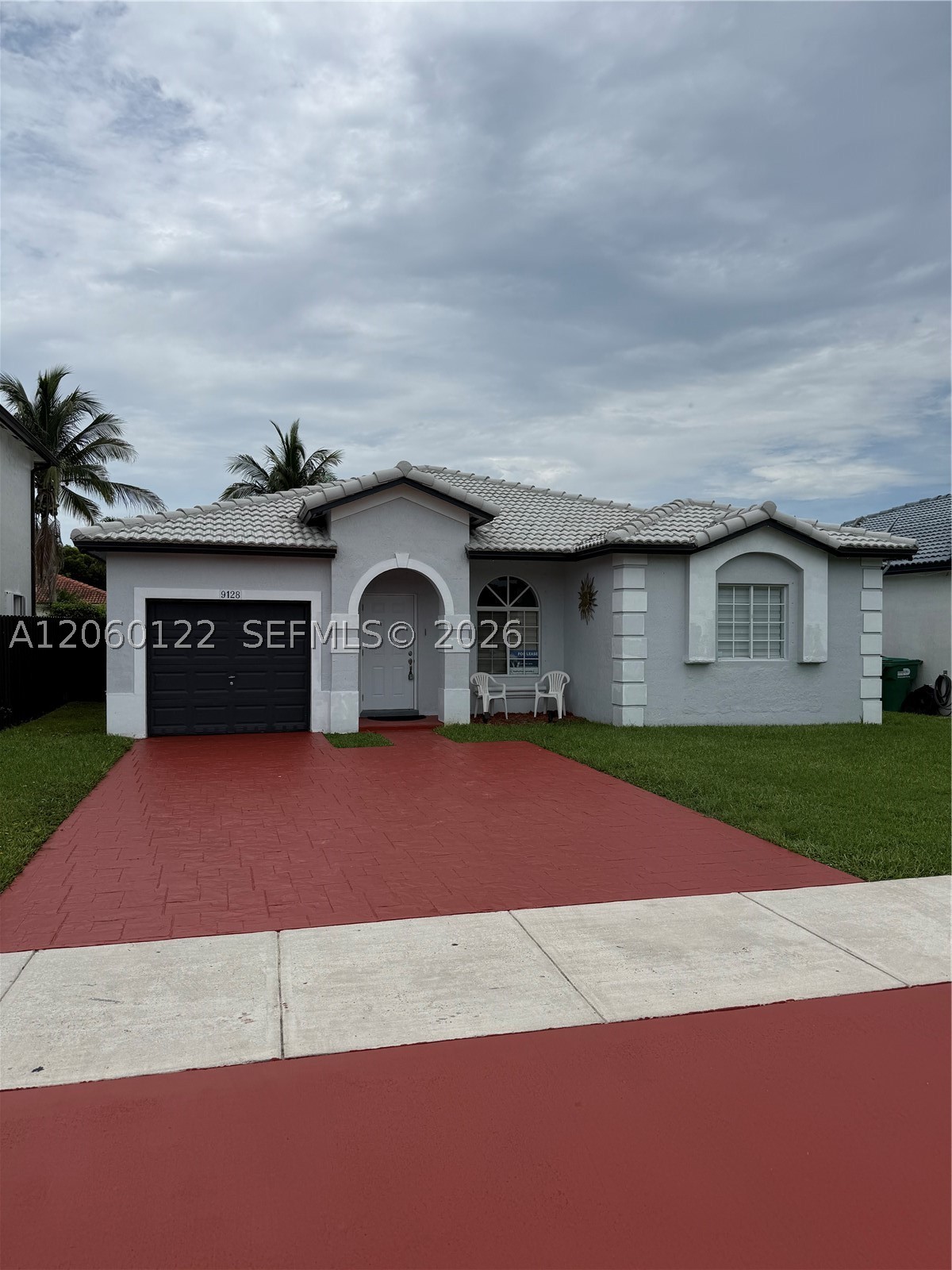 #<MlsListing:0x00007f74441aaaa8>