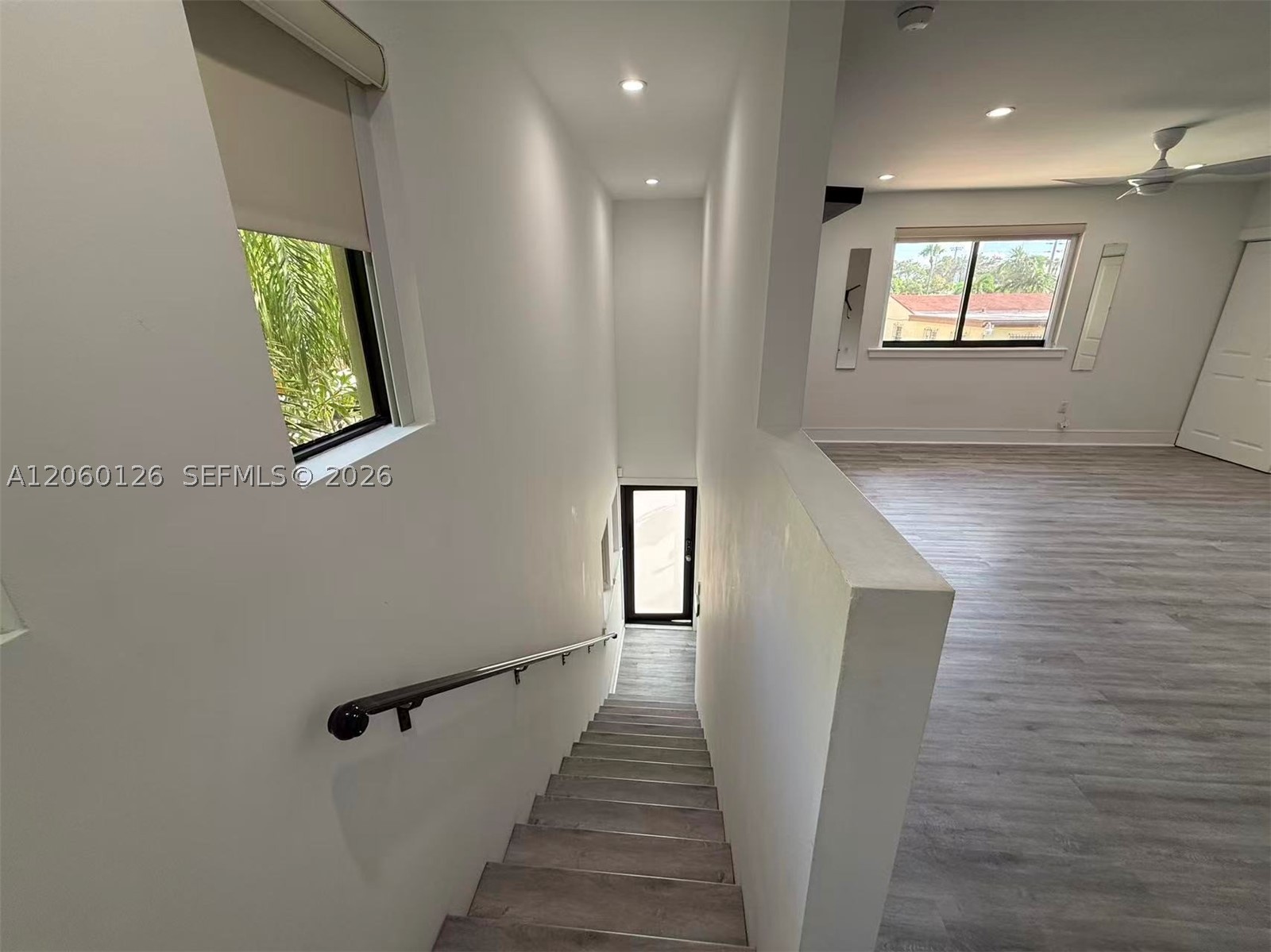 8881 SW 28th St, Miami FL 33165