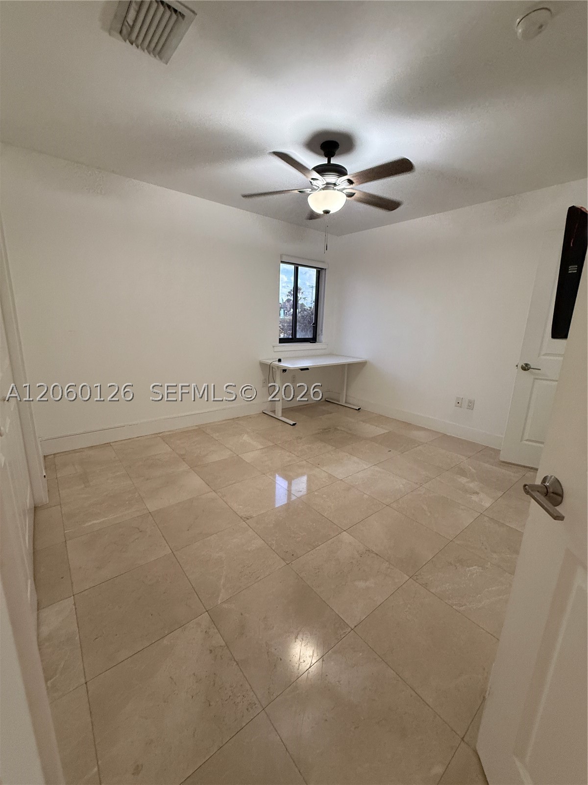 8881 SW 28th St, Miami FL 33165