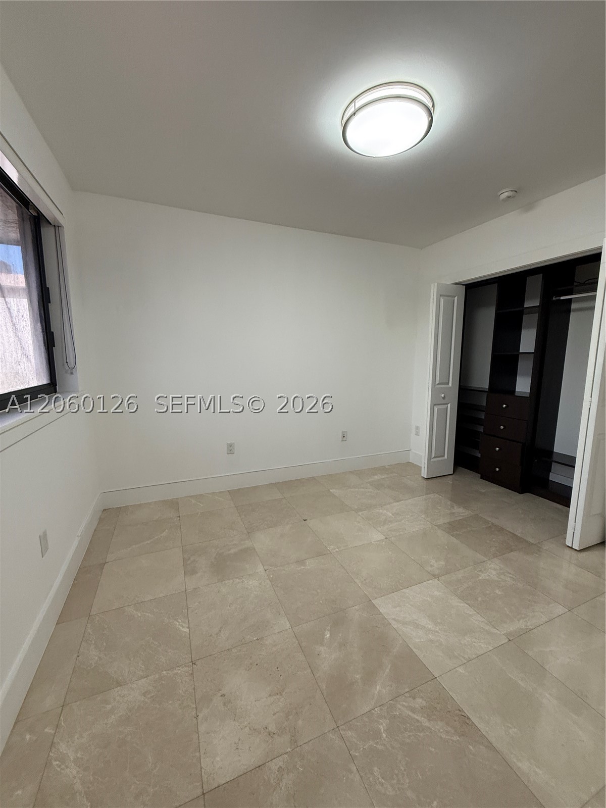 8881 SW 28th St, Miami FL 33165