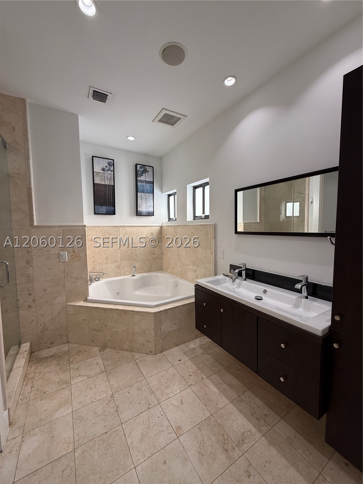 8881 SW 28th St, Miami FL 33165