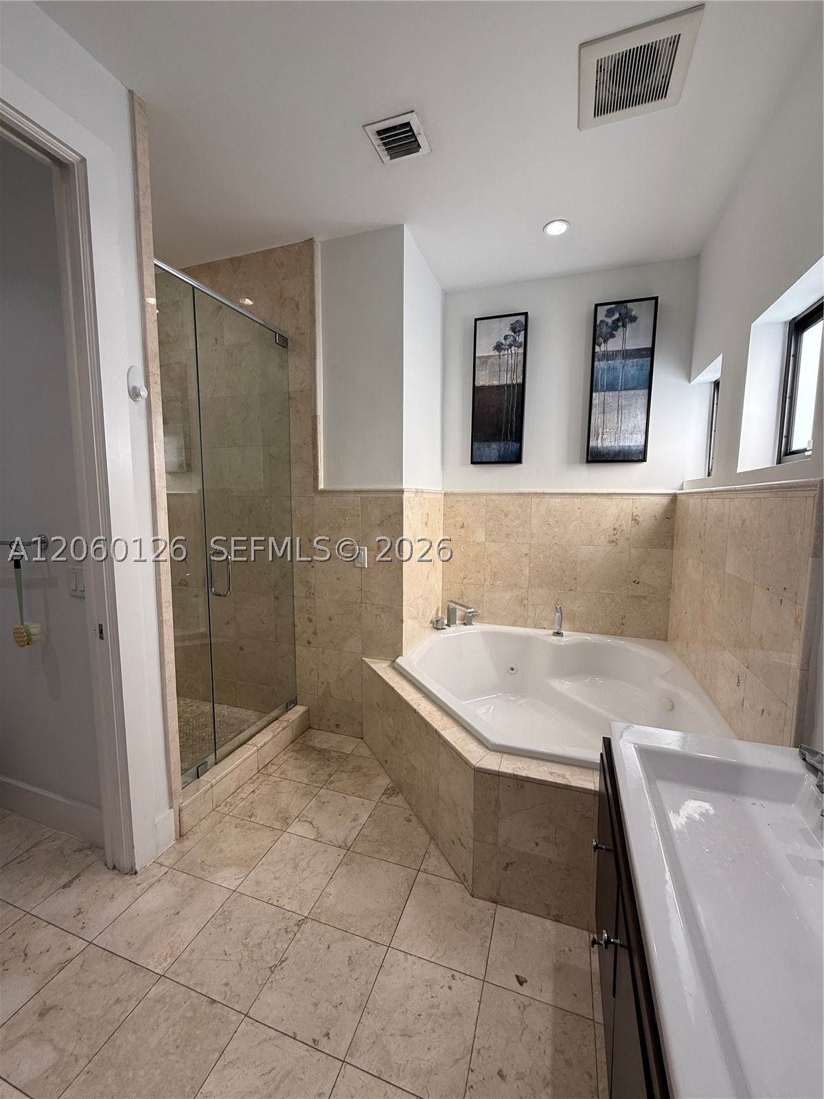 8881 SW 28th St, Miami FL 33165