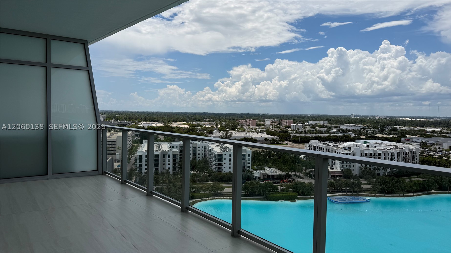 2411 Laguna Circle #1510, North Miami FL 33181