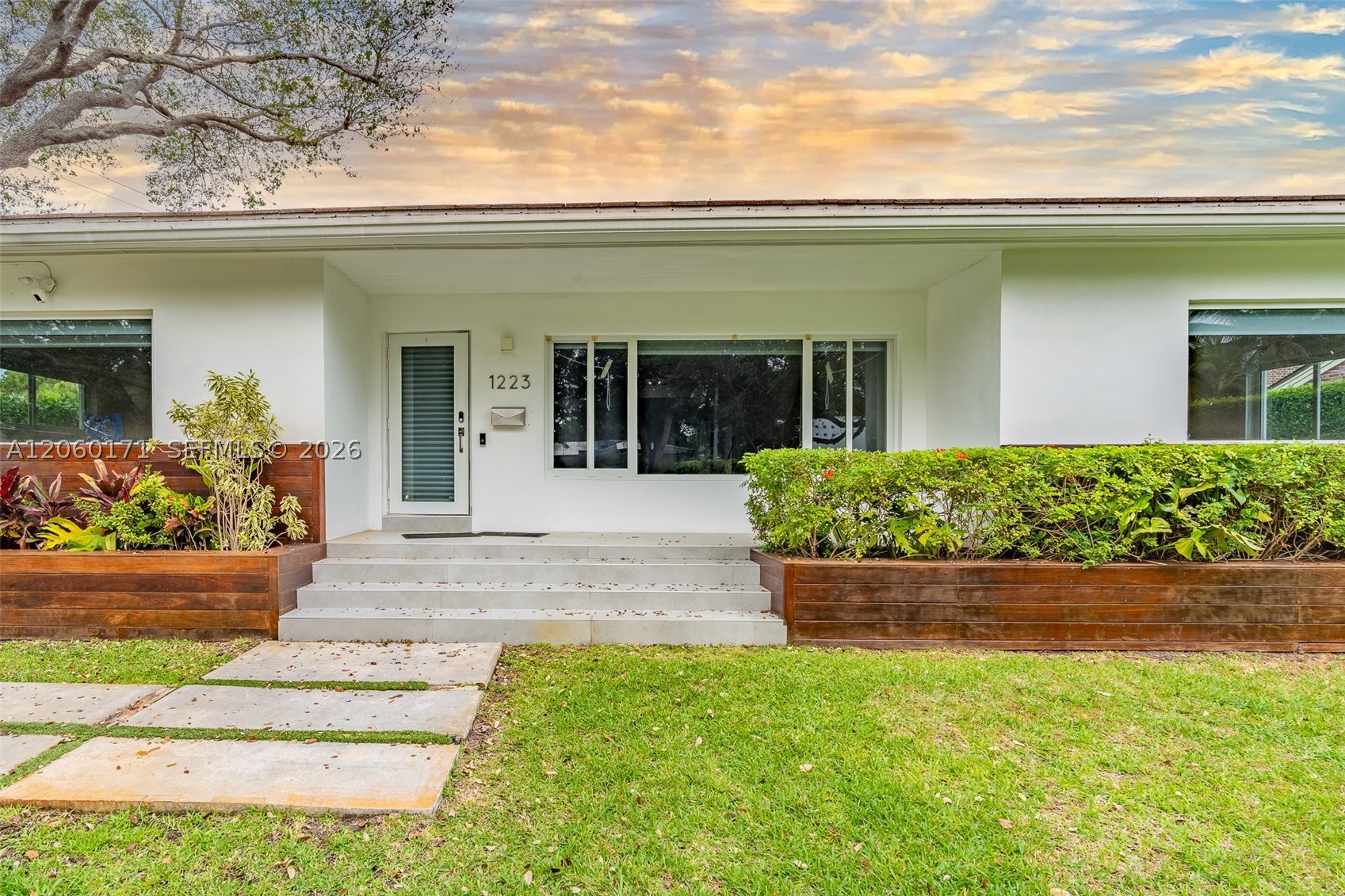 1223 NE 102nd St, Miami Shores FL 33138