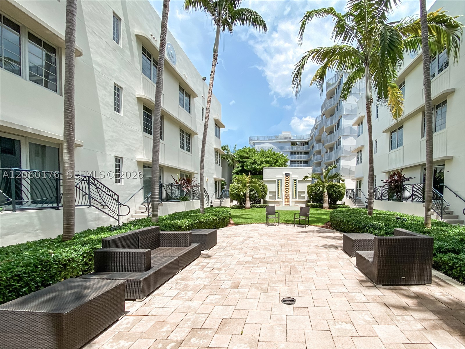 2155 Washington Ct #504, Miami Beach FL 33139