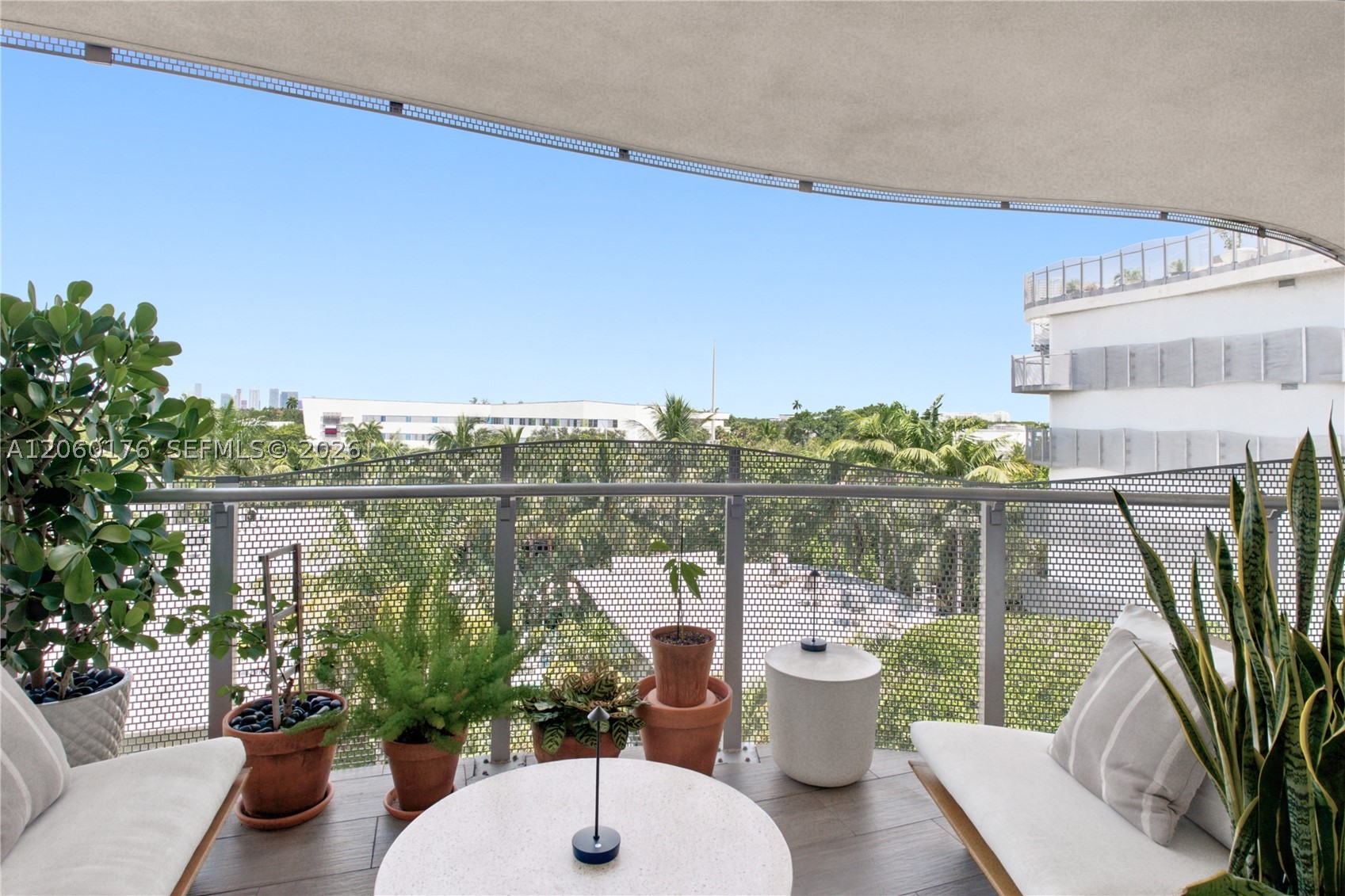 2155 Washington Ct #504, Miami Beach FL 33139
