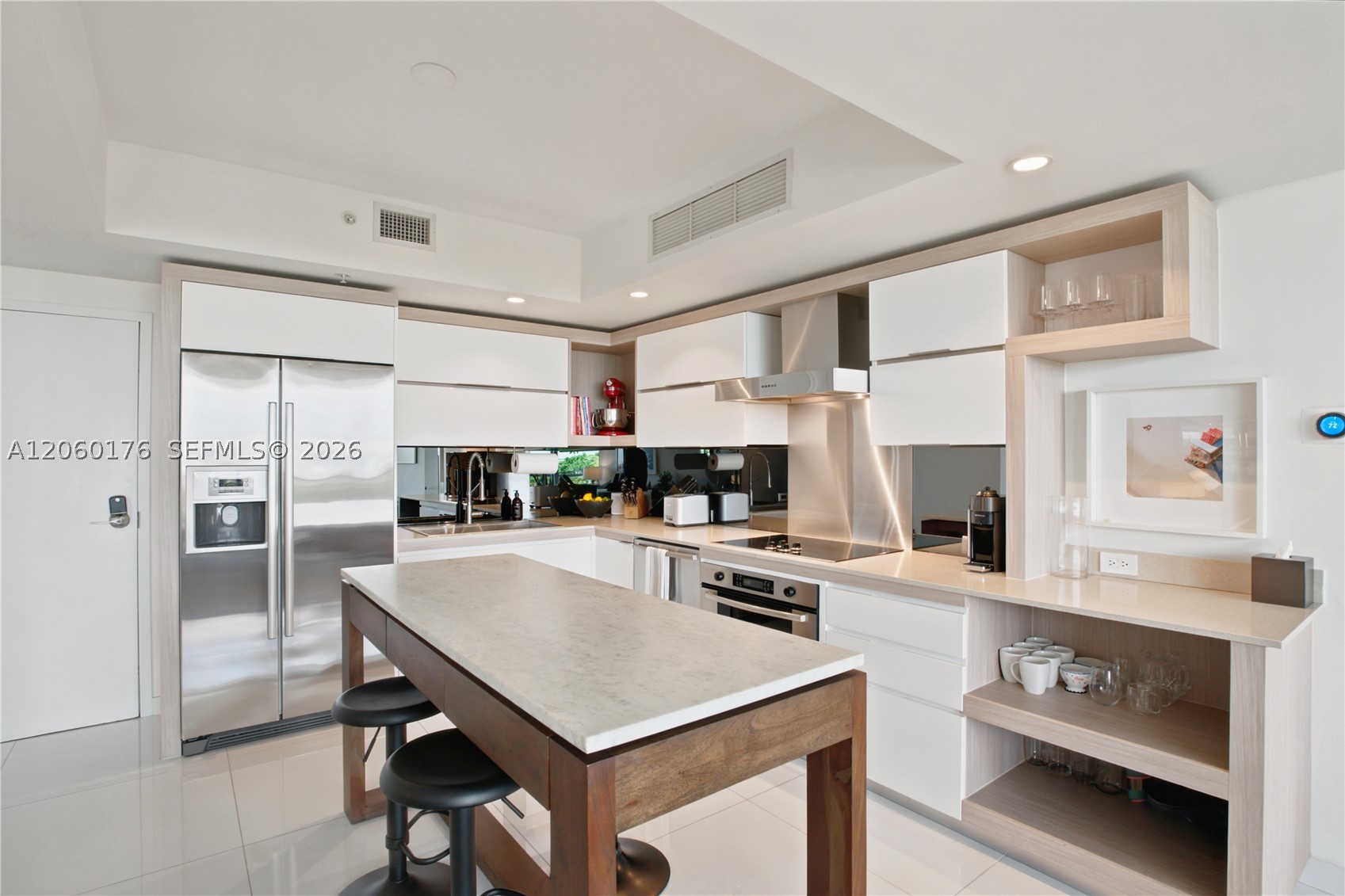 2155 Washington Ct #504, Miami Beach FL 33139