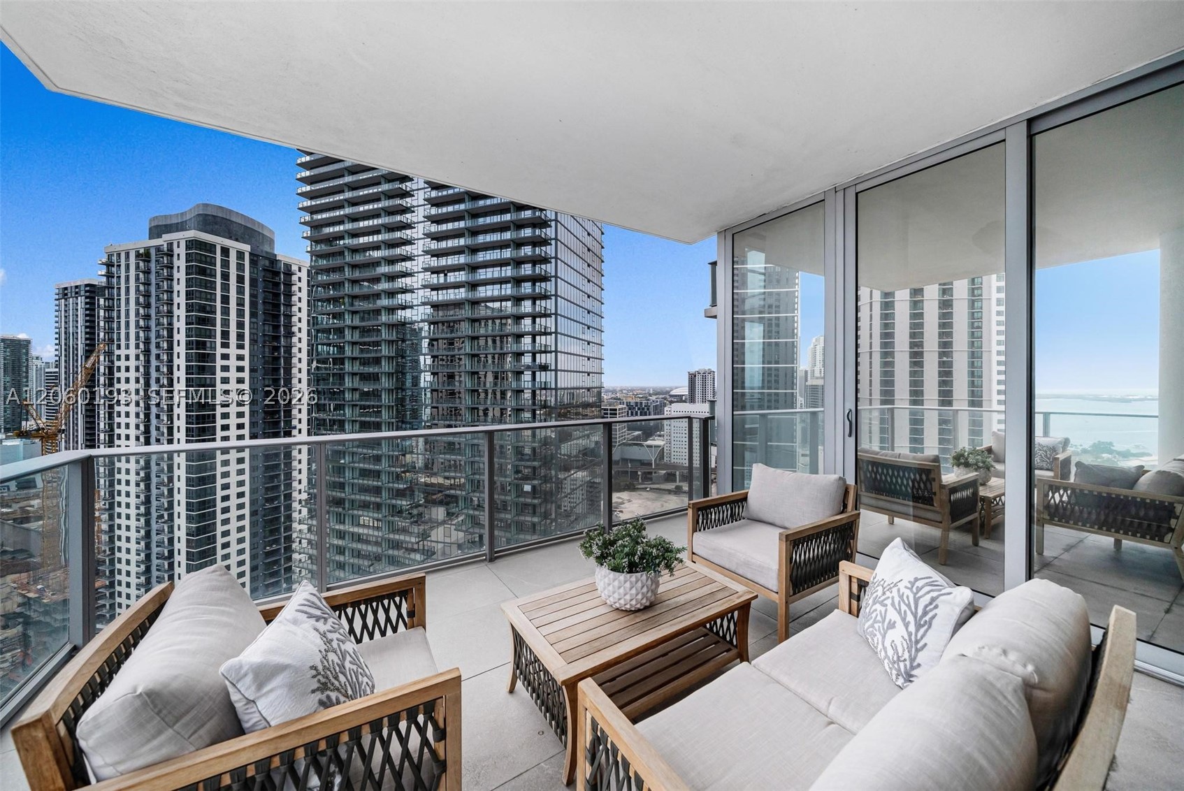 851 NE 1st Ave #2911, Miami FL 33132