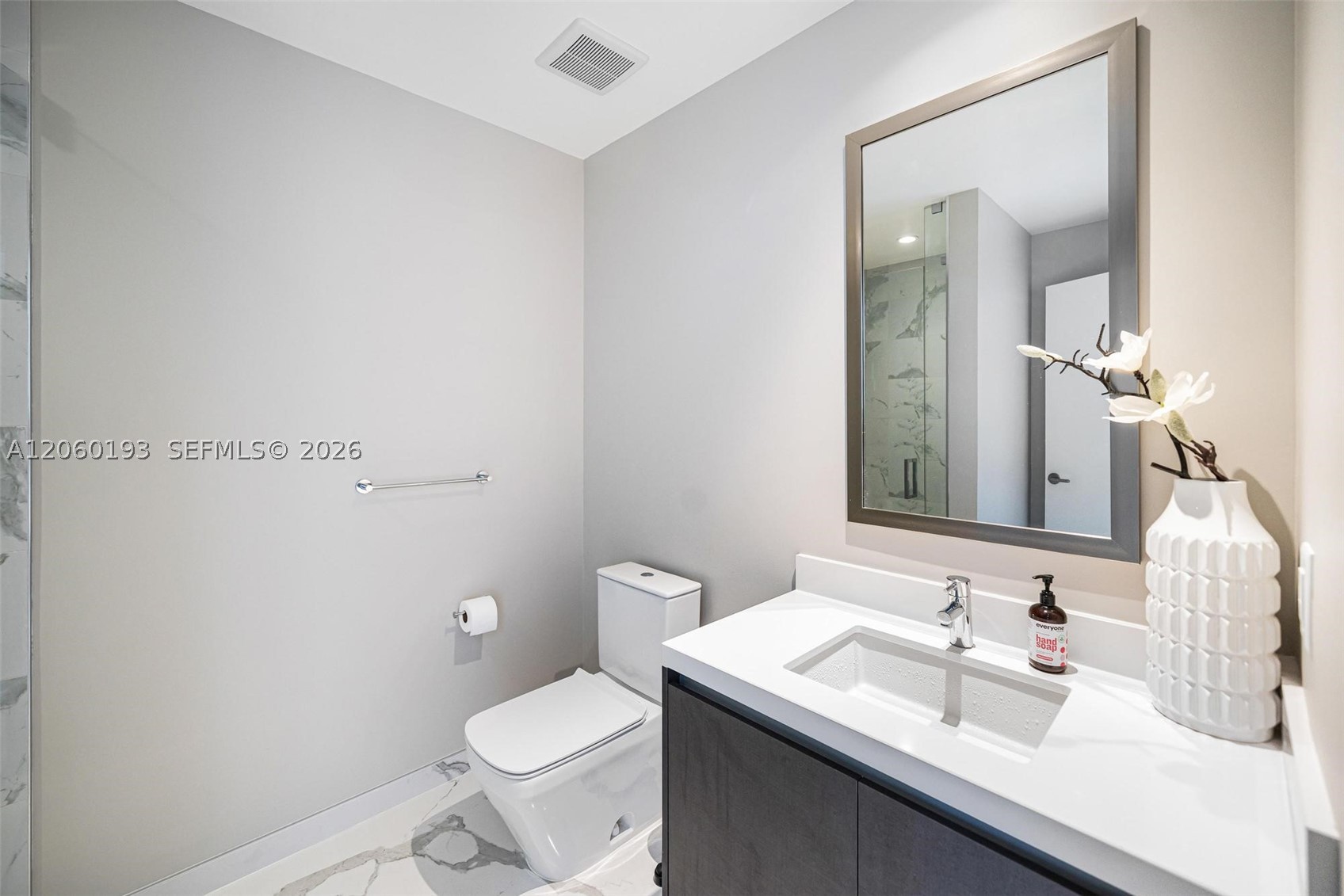 851 NE 1st Ave #2911, Miami FL 33132