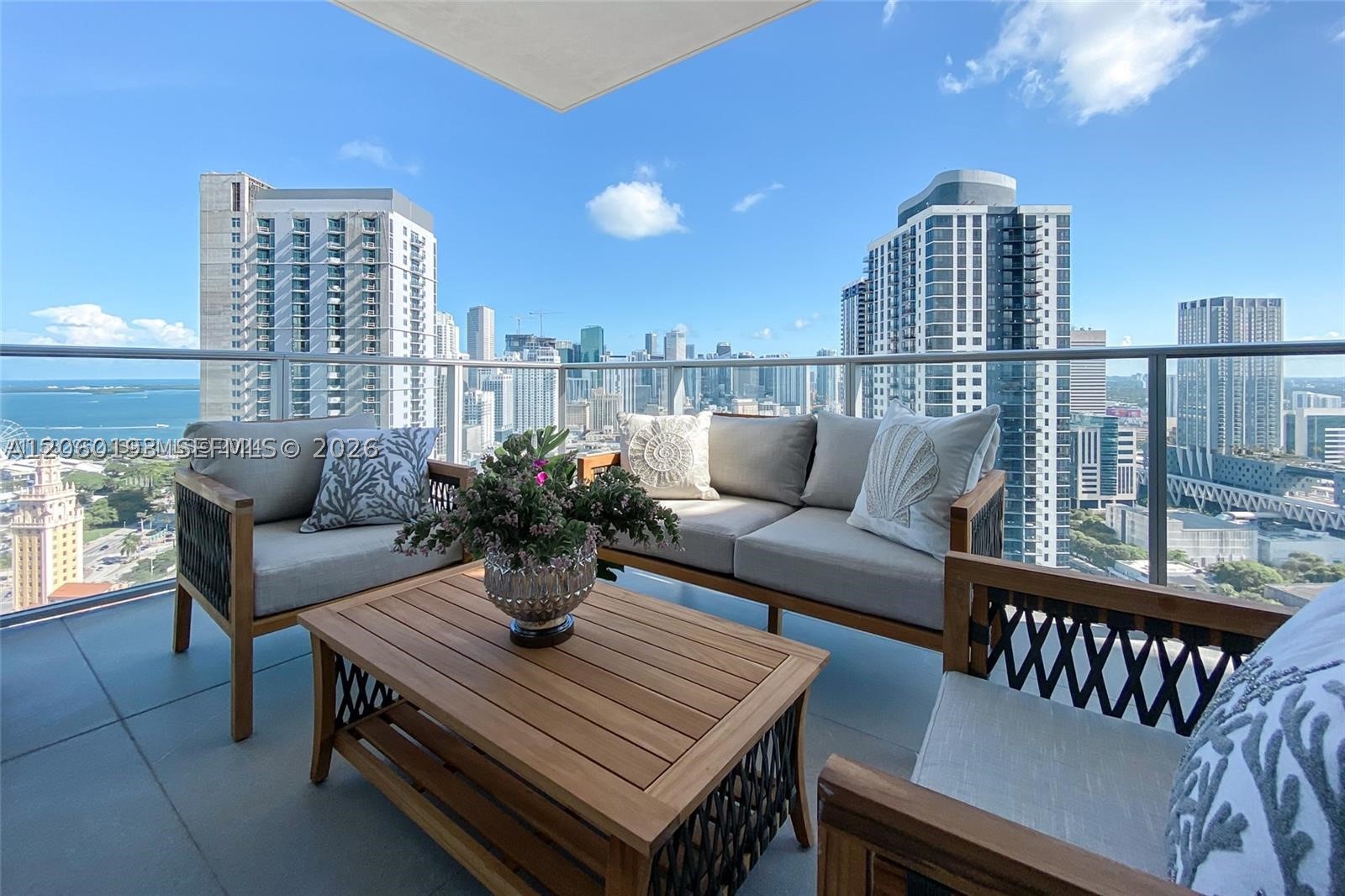 851 NE 1st Ave #2911, Miami FL 33132