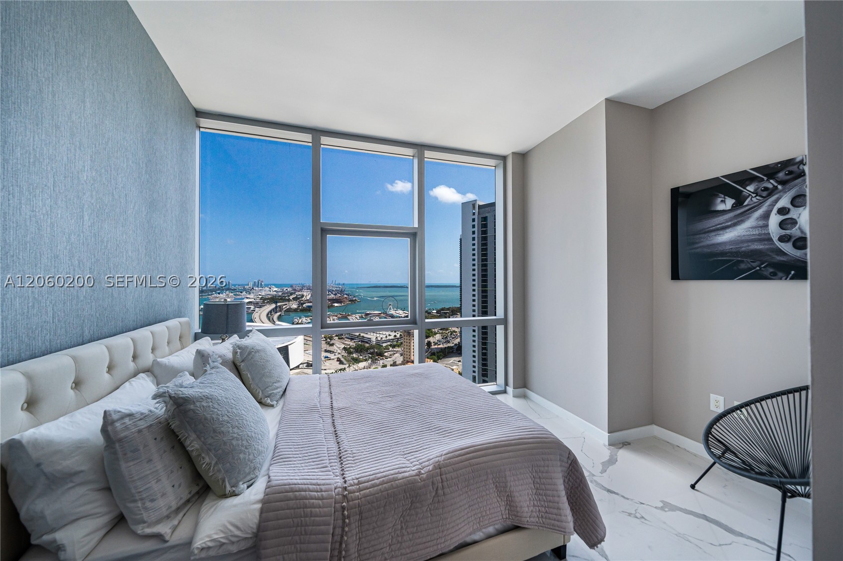 851 NE 1st Ave #2911, Miami FL 33132