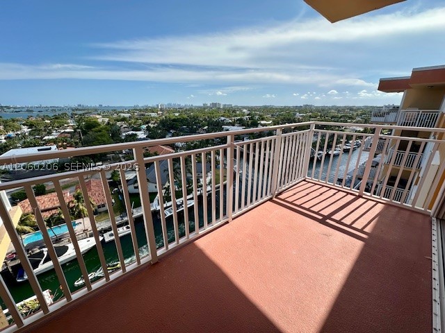2450 NE 135th St #1005, North Miami FL 33181