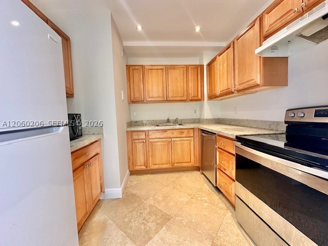 2450 NE 135th St #1005, North Miami FL 33181