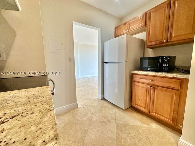 2450 NE 135th St #1005, North Miami FL 33181