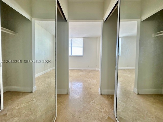 2450 NE 135th St #1005, North Miami FL 33181