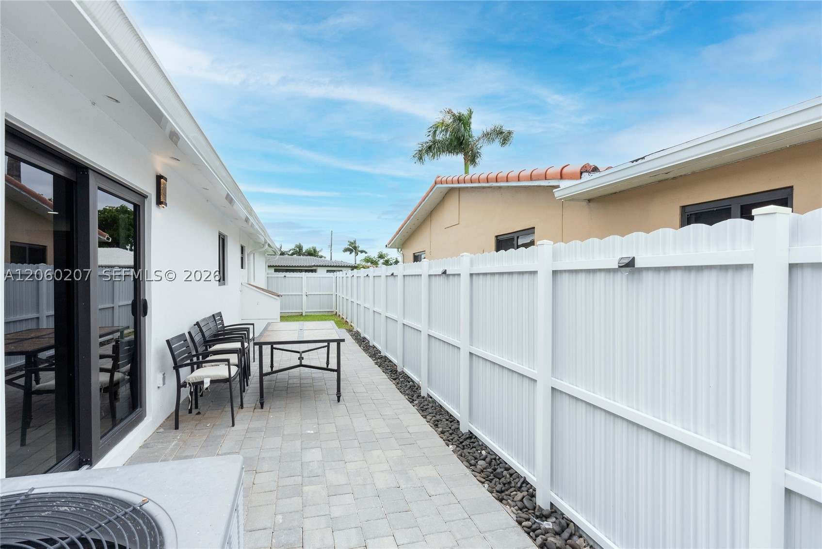 510 SE 3rd Ave #A, Dania Beach FL 33004