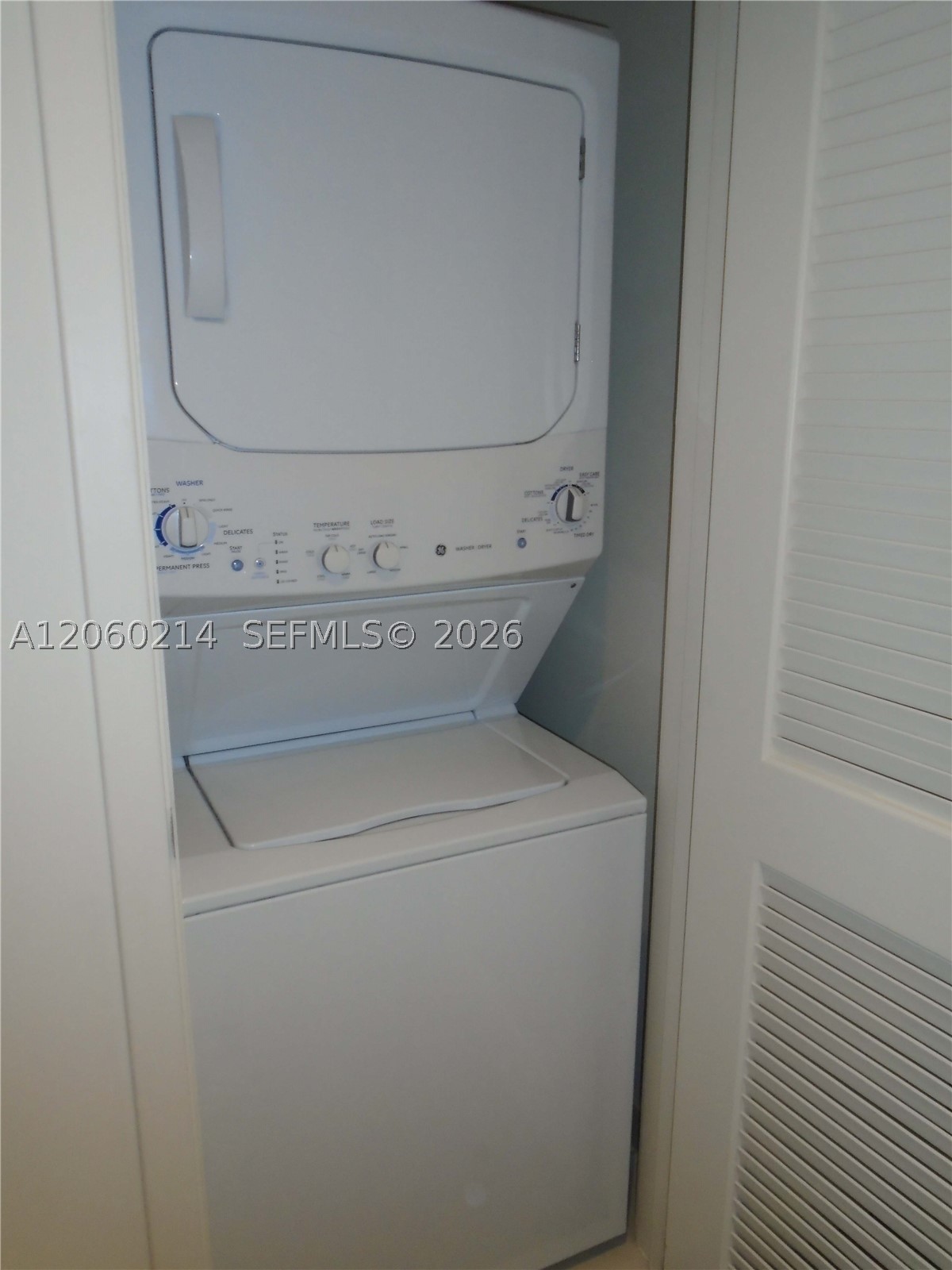 1100 S Miami Ave #3305, Miami FL 33130