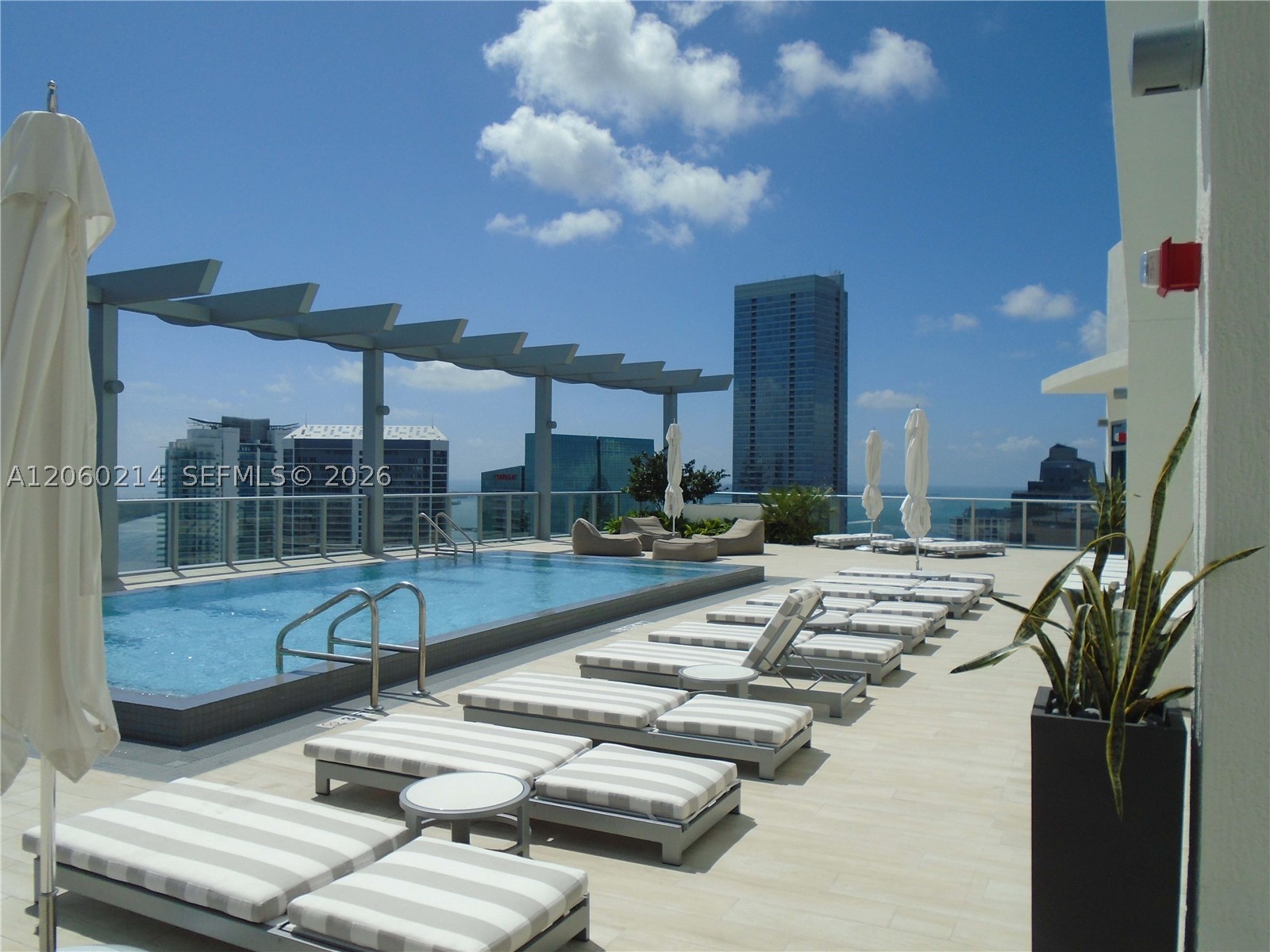 1100 S Miami Ave #3305, Miami FL 33130