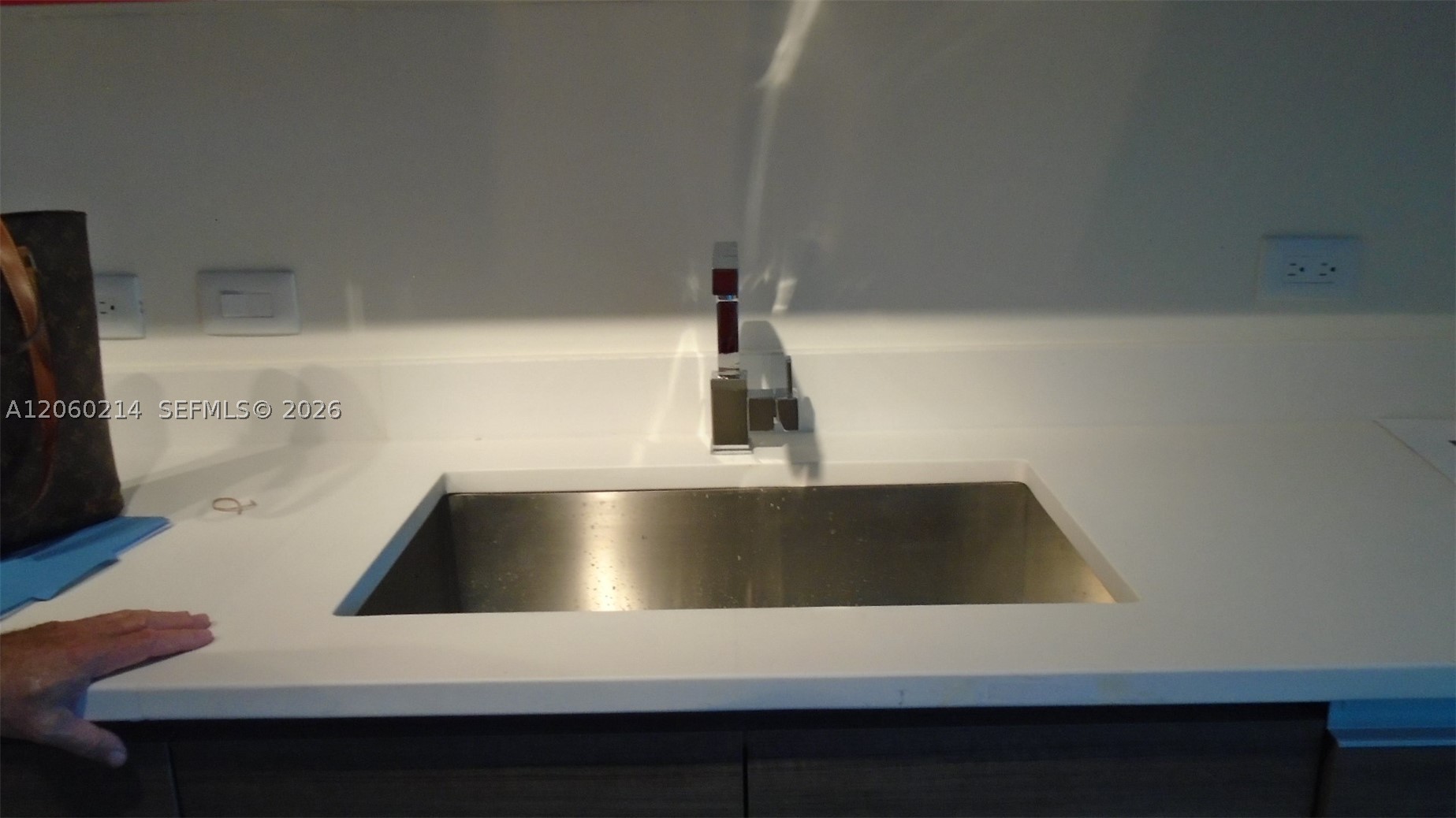 1100 S Miami Ave #3305, Miami FL 33130