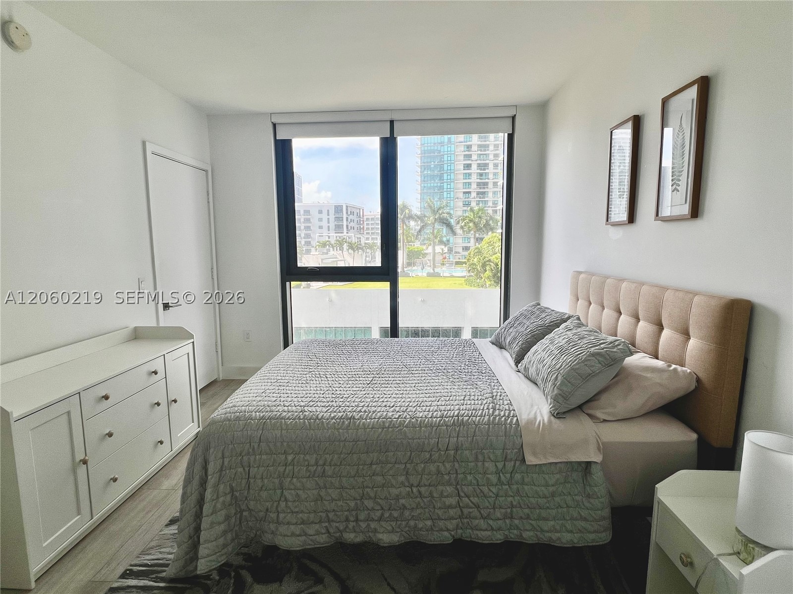 121 NE 34th St #803, Miami FL 33137