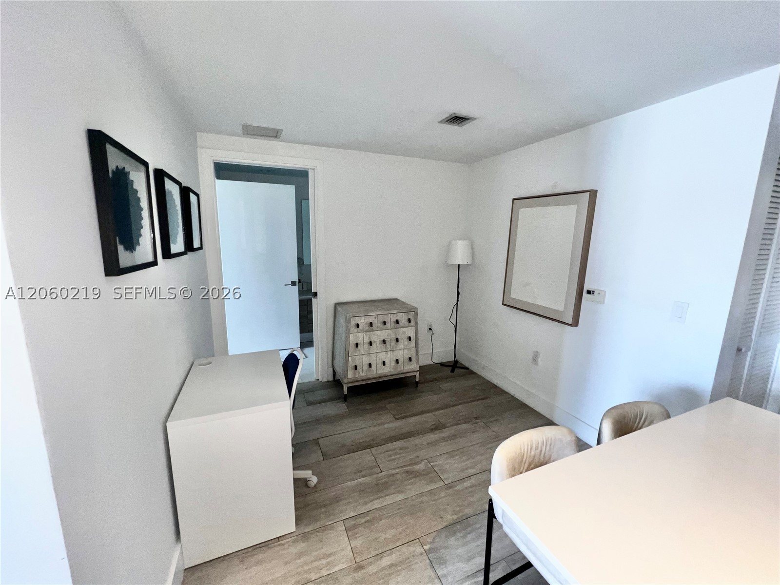 121 NE 34th St #803, Miami FL 33137