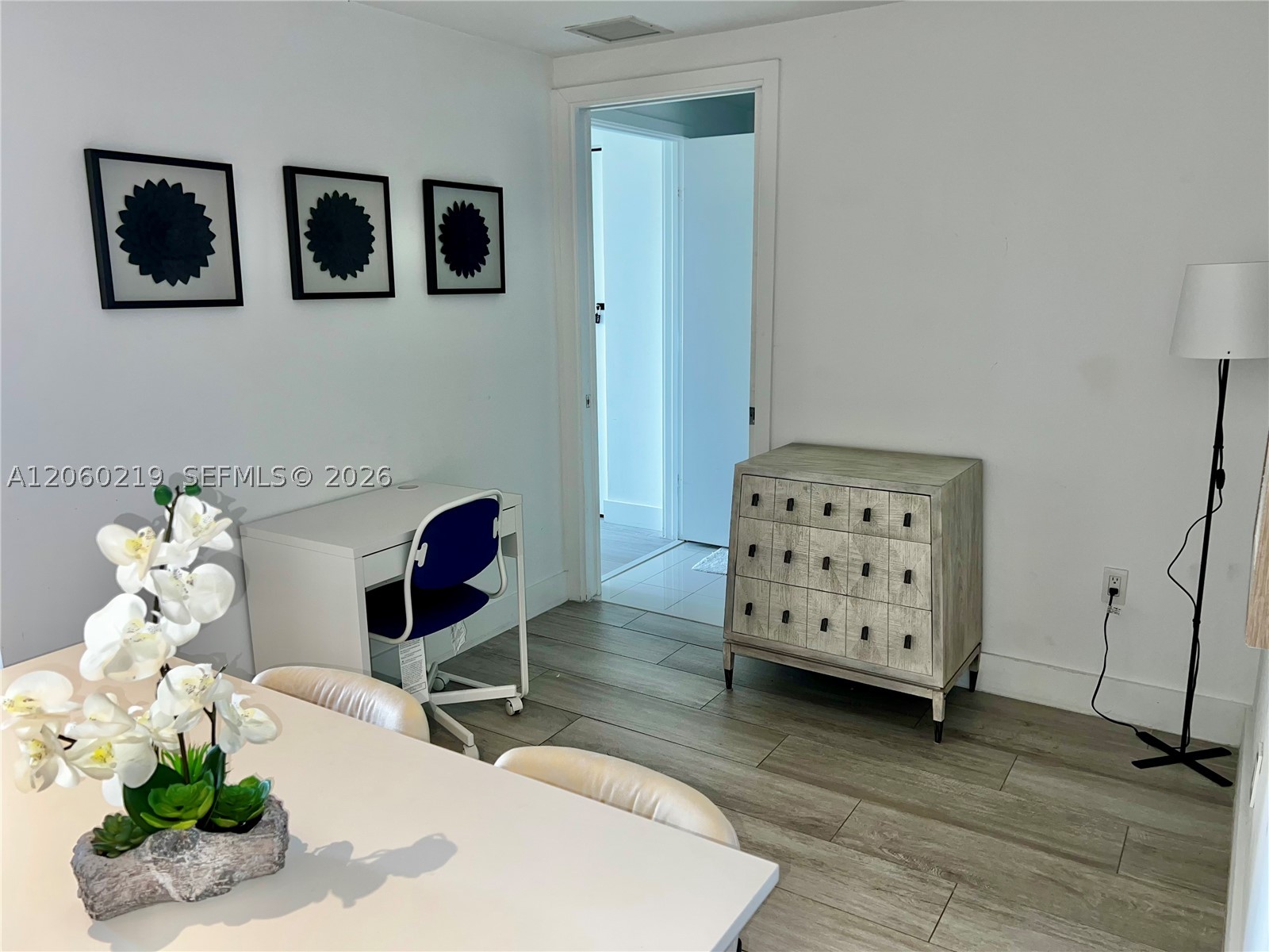 121 NE 34th St #803, Miami FL 33137