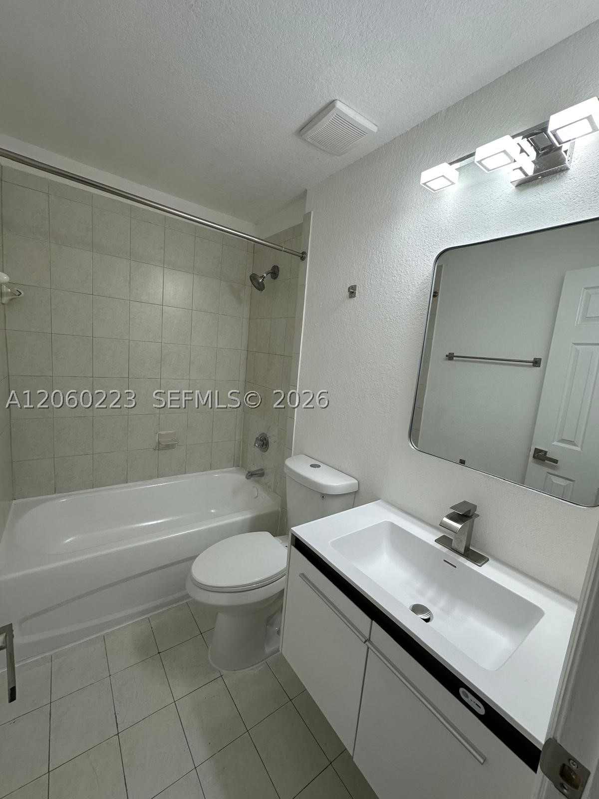 2283 NW 136th Ter, Opa Locka FL 33054