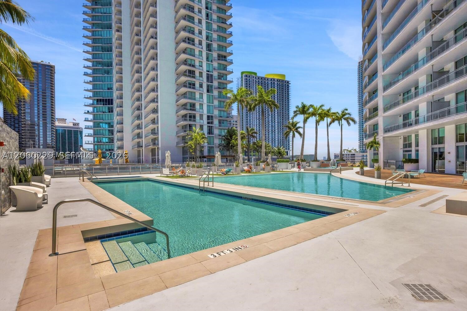 90 SW 3rd St #2001, Miami FL 33130