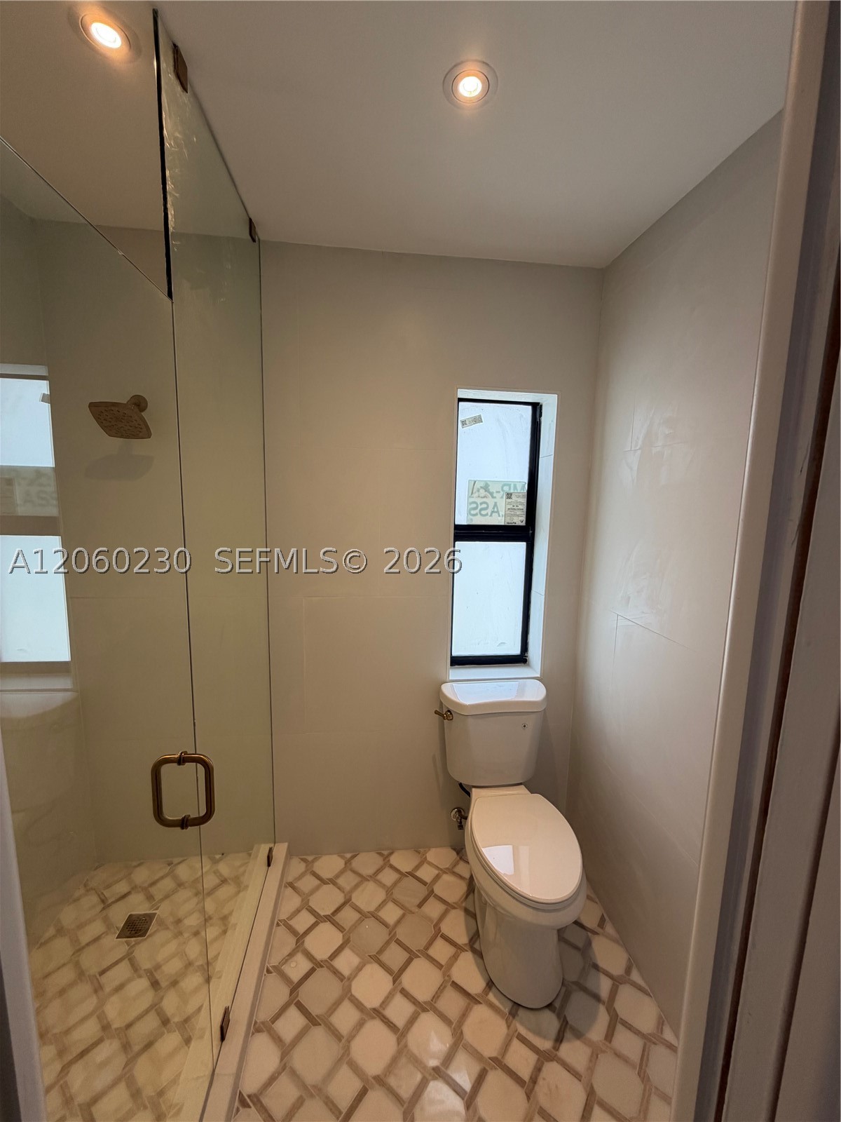 5171 SW 6th St, Miami FL 33134
