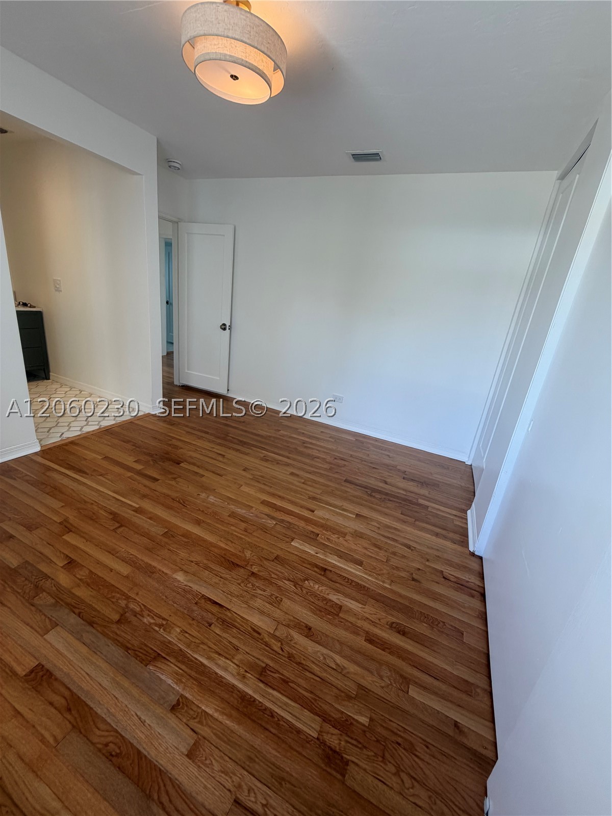 5171 SW 6th St, Miami FL 33134
